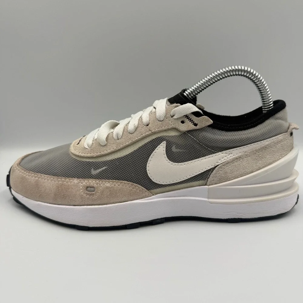 Nike Waffle One Youth Size 5Y Sneakers Mesh Suede Summit White Black Grey